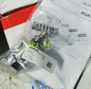 1PZ Valvola di regolazione Siemens AGA30.2 - Foto 1 di 2