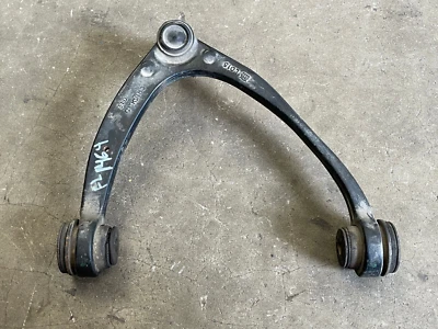 Brazo de control superior del conductor delantero izquierdo Cadillac Escalade 2007-2014 AWD 1464 OEM Foto 1 de 4