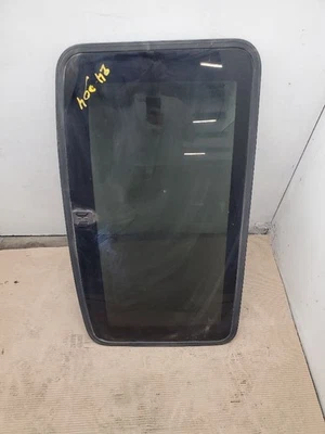 Lexus LS400, Sunroof Glass Only, 1995-2000, 63201-50130 - Image 1 of 4