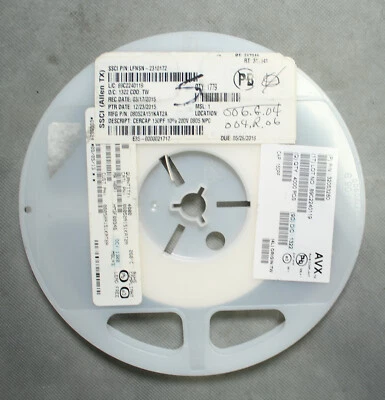 Carrete de 1779 piezas condensador cerámico multicapa KYOCERA AVX 08052A151KAT2A Foto 1 de 3