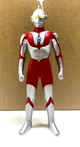 Ultraman #01 (Muñeca Ultra Hero 500 Spark) ~ Figura de vinilo suave de 5" ~ Bandai - Imagen 1 de 7