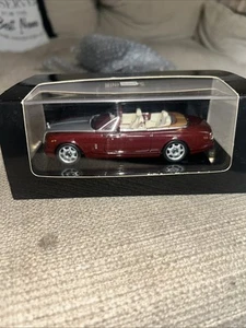 MINICHAMPS: ROLLS ROYCE PHANTOM DROPHEAD COUPE; RED/SILVER 1:43 :MIB! - Picture 1 of 5
