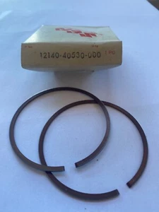 Nos suzuki piston rings 12140-40530-000 PE 175 1983 - Foto 1 di 1