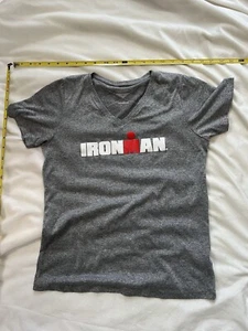IRONMAN OFFICIALWomens Triathlon TSHIRT Medium - Picture 1 of 3