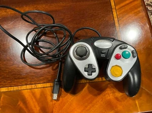 Pelican Nintendo Gamecube Wired G3 Turbo Controller Gamepad Black - Picture 1 of 3