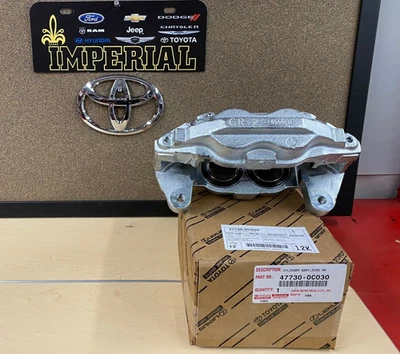 TOYOTA TUNDRA 2007-2015 GENUINO OE OEM NUEVA PINZA DE FRENO DE DISCO DELANTERA DERECHA Foto 1 de 4