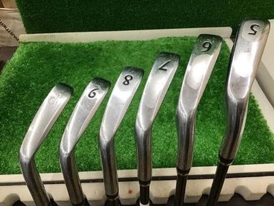 Titleist VG3 Set di ferri 5-9,Pw 6pz Flex Stiff Motore 6.0i Graphite - Immagine 1 di 4