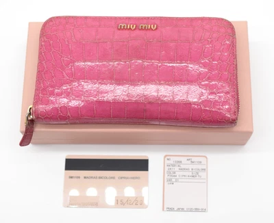 Carteira MIUMIU com zíper couro rosa autêntica - Imagem 1 de 4