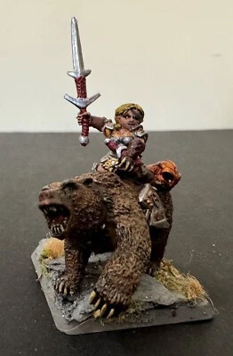 Warhammer/Dwarf Reaper Warlord Ursula Bear Rider Foto 1 de 3