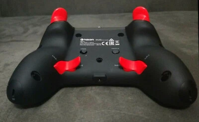 ergonomisch verbesserte Makro Wippen für einen Nacon Revolution Pro Controller - Image 1 of 3