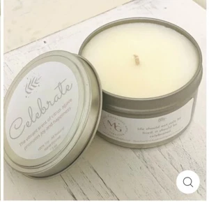 NEW All Natural Soy “Celebrate” Citrus Candle 7.5 Oz - Picture 1 of 2