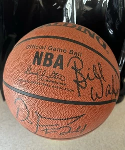NBA OFFICIAL GAME BALL - Kidd / Carter / Jefferson / Bill Walton Autographed. - Picture 1 of 3