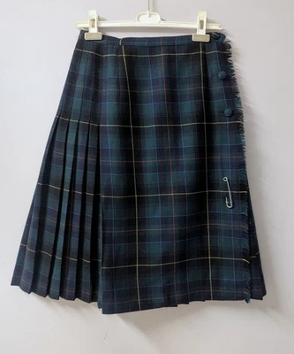 Vintage Aljean Black Watch Tartan Pleated Wool Kilt Skirt Canada 100% Wool Sz S - Image 1 of 4