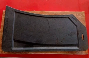 Genuine Lodge Cast Iron Griddle LM391A for GE Cafe & Profile Ranges -Curved Side - Picture 1 of 4