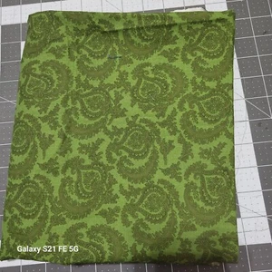 Baumwollstoff grün geblümt - Bild 1 von 1