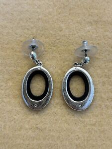 Silver/Black Fashion Earrings