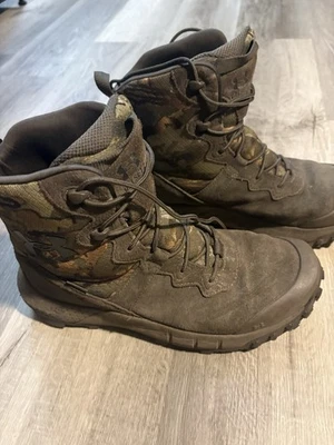 Under Armor Micro G Valsetz Camo Hunting/Hiking Boots 9 1/2 - Image 1 of 3