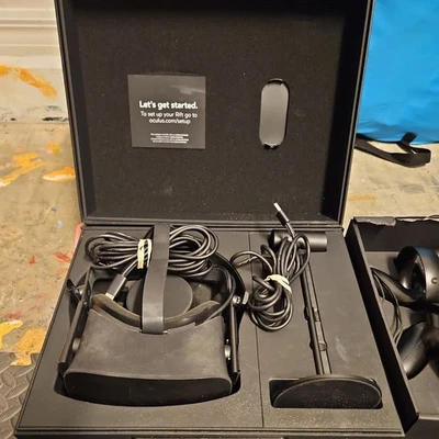 Oculus Rift - Image 1 of 2