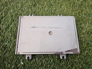 1992-1995 Honda Civic Engine Control Module  ECU ECM 37820-P06-A52 - Picture 1 of 3