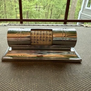 MCM Art Deco Perpetual Desk Calendar Chrome?? Metal Movable Cylinder Pat Pend - Picture 1 of 8