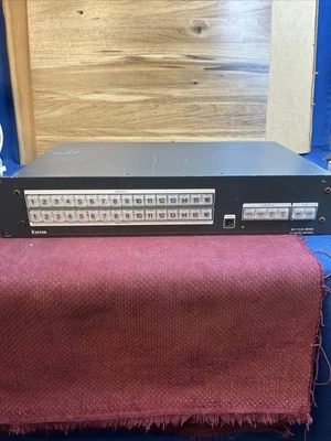 EXTRON MAV PLUS SERIES AV MATRIX SWITCHER 60-329-11 MAV+168AV  POWERS UP - Image 1 of 4