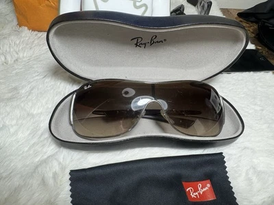Gafas de sol Ray-Ban RB 3321 Foto 1 de 4
