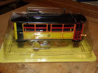 TRAMWAY BARCELONE 1905 JOUET MECANIQUE A CLE TÔLE LITHOGRAPHIÉE  - Photo 1/4