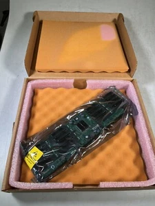 Dell J565K PowerEdge R910 16x 2.5" HDD Backplane Board - Picture 1 of 4