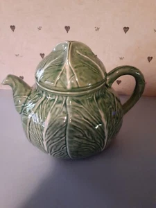 Bordallo Pinheiro Cabbage Green Tea Pot Vintage Portugal - Picture 1 of 6