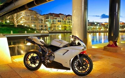 Eliminador de guardabarros trasero Ducati 848 1098 1198 ordenado NTS 2H PL NEGRO 2007-2015 Foto 1 de 4