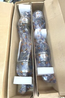 Par de ejes de transmisión CV delanteros para Jeep Grand Cherokee WK y Commander 2005-2010   Foto 1 de 4