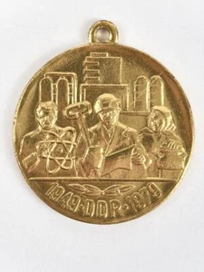 DDR, medaglia 30 anni RDT - Foto 1 di 2