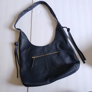 LAGGO Hobo Bag Navy Schultertasche Pebbled Leder Riemen Quasten Reißverschlusstasche - Bild 1 von 10