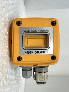 GEORGE FISCHER +GF+ SIGNET 3-8800 103-2P Conductivity Transmitter 0.05 - Picture 1 of 4