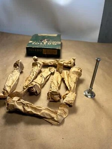 1937-1940 Ford flathead V8-60 60HP engine valves x8 NORS - Picture 1 of 7