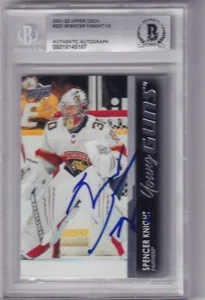 SPENCER KNIGHT signed 2021-22 Upper Deck Blackhawks YG Karte BECKETT 00018145187 - Bild 1 von 1