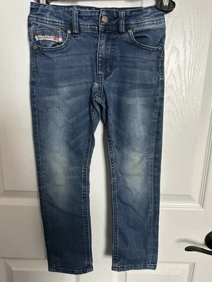 Pantalones de mezclilla Diesel de pierna recta talla 6 para niños Foto 1 de 4