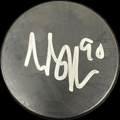 Tyler Johnson  Signed Hockey Puck PSA Tampa Bay Lightning - Image 1 of 2