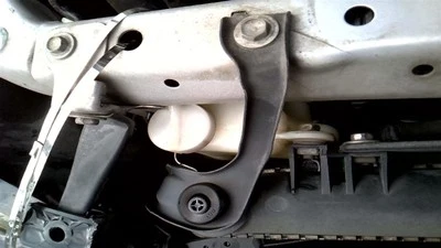 Used Engine Coolant Reservoir fits: 2005 Honda Cr-v  Grade A Foto 1 de 4
