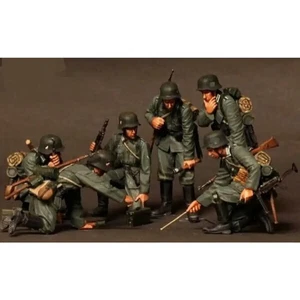 1/35 6pcs Resin Model Kit German Soldiers Infantry WW2 Unpainted - Picture 1 of 1
