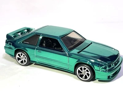 Hot Wheels  1993 Ford Mustang Cobra R SPECTRAFLAME Green  CUSTOM MADE Diecast - Image 1 of 4