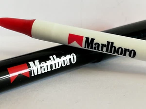 Marlboro Two Plastic Ballpoint Pens. Cigarette Advertising. Spain - Picture 1 of 14