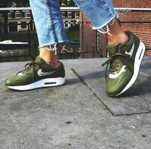 nike glitter trainers