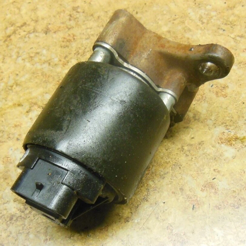 Saturn SL SL1 SL2 2000 motor de 4 cilindros válvula EGR recirculación de gases de escape 01 Foto 1 de 1