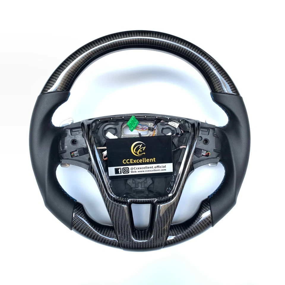Volante de fibra de carbono personalizado para Volvo S60 V60 XC60 XC70 S80 V40 2011-2019 Foto 1 de 4