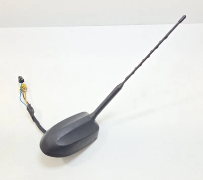 Antena de techo trasero Ford Fusion 2016-2020 con mástil - OEM GJ5T19G461BB Foto 1 de 4