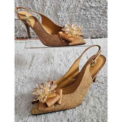 J Renee Metallic Gold Crystal Flower & Bow Peep Toe Slingback Heels Pumps Sz 6M - Image 1 of 4