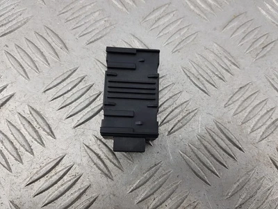 FORD C-MAX FRONT SEAT HEATED CONTROL MODULE FRONT LEFT SIDE  MK2 2015 11002298C - Image 1 of 4