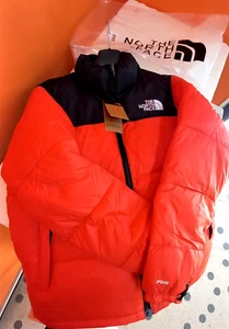 Piumino/Giaccone in piuma d'oca Nuptse Nuovo Orange - Foto 1 di 12