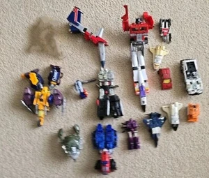 Lote Mixto Autobots y Gobots Transformers Metal De Colección PIEZAS o REPARACIÓN G1 Takara - Imagen 1 de 10